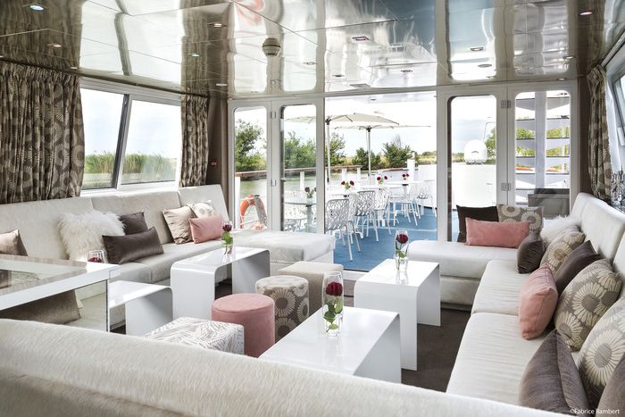 Entertainment on MS Anne-Marie